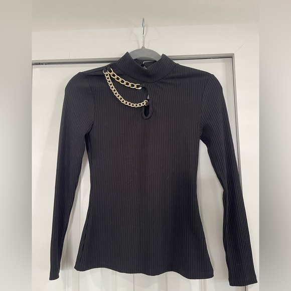 Black Ribbed Top with Chain Detail - Picture 1 of 4